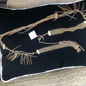 Cabi Riviera convertible necklace